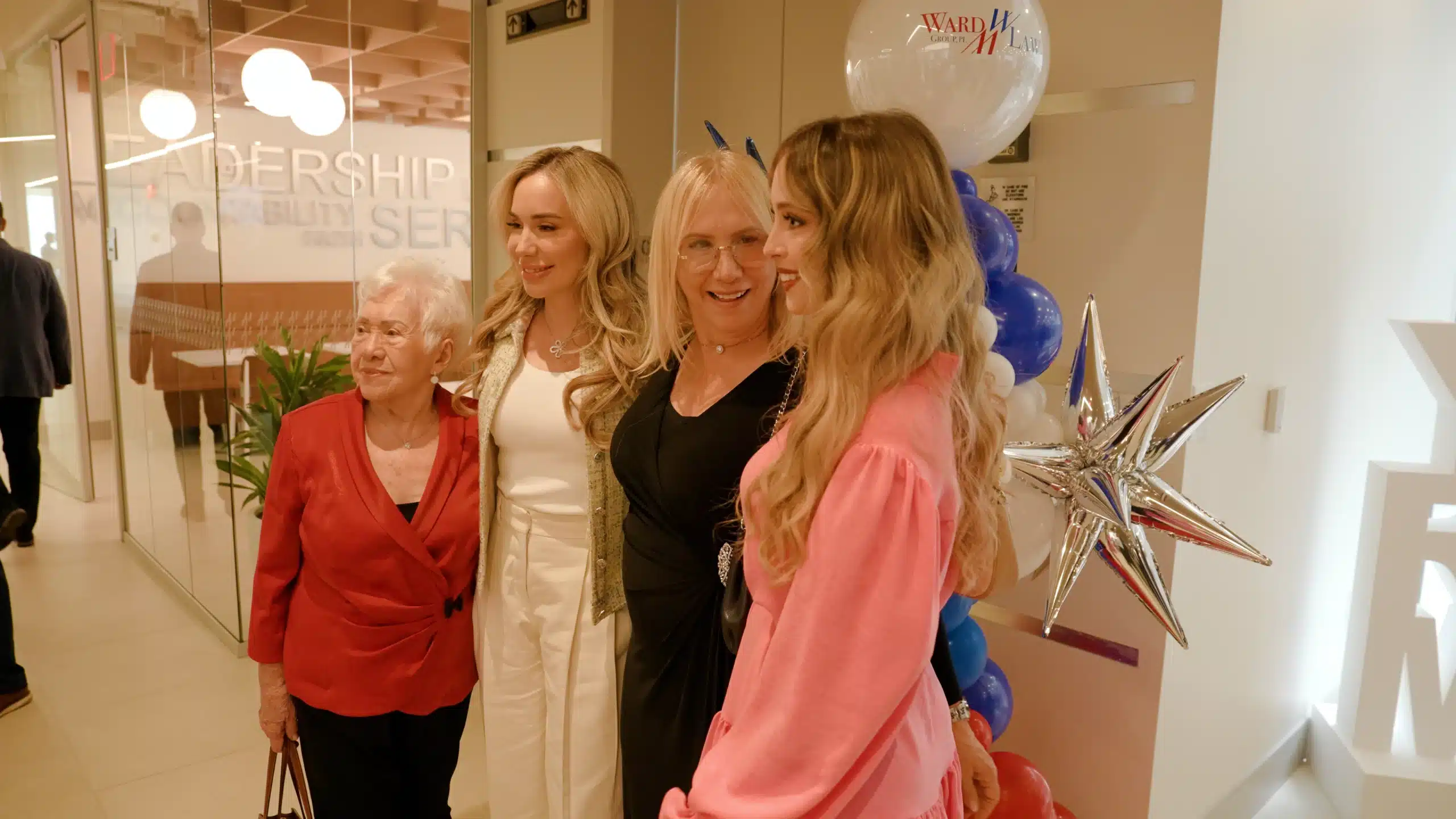 Jany-family-ribbon-cutting